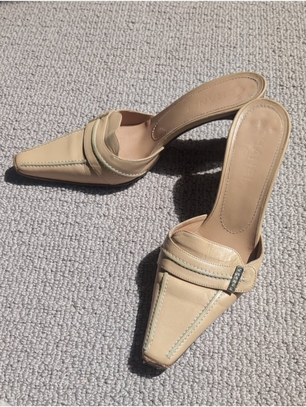 Chanel Cream Leather Mule Heel Size 38 (8)